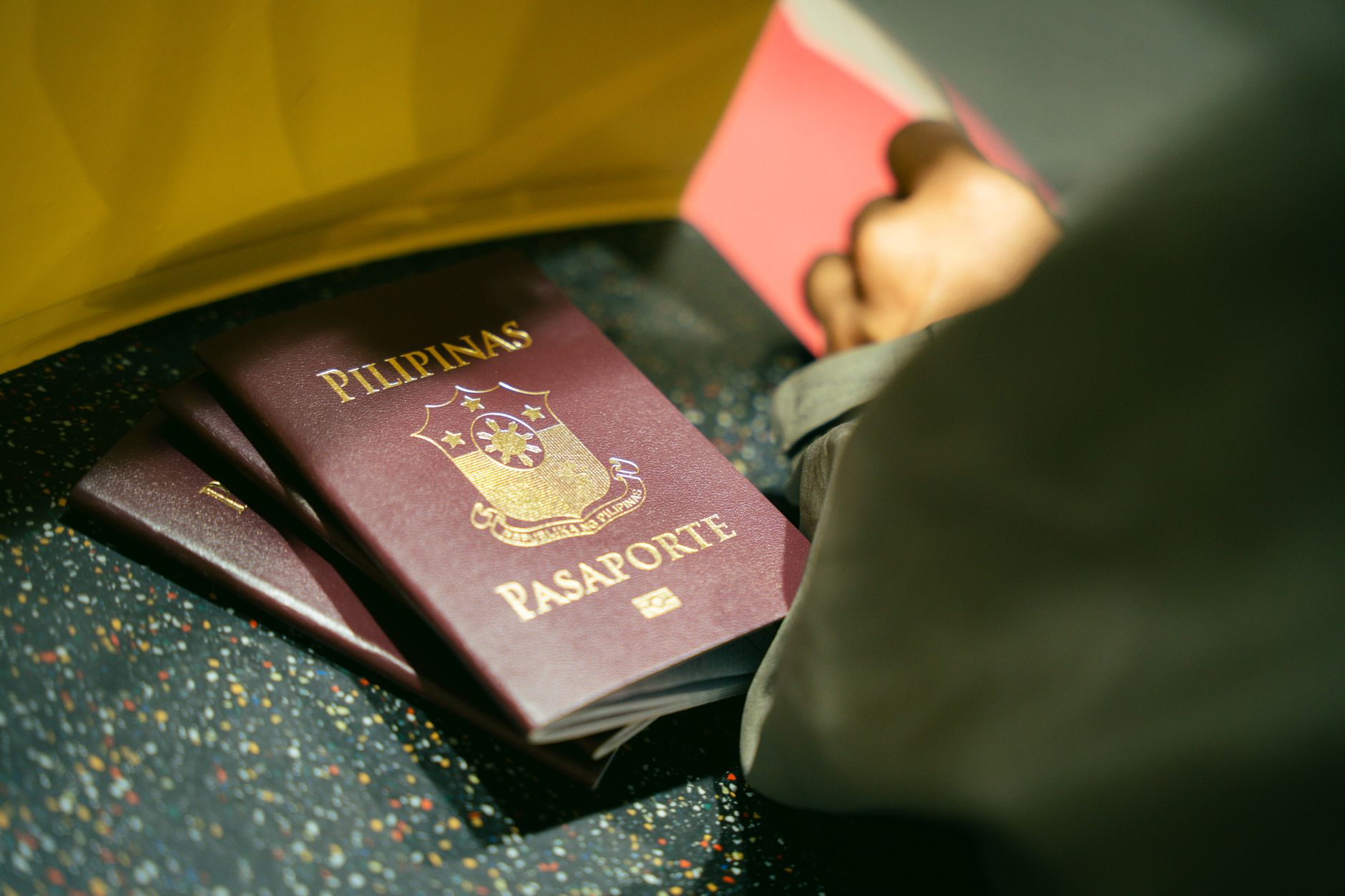 Jak uzyskać paszport tymczasowy na lotnisku?
